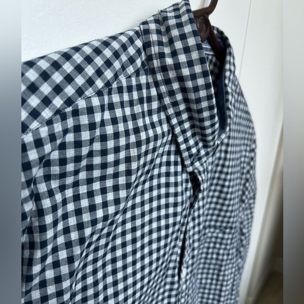 Men’s large Express button down - Picture 4 of 4